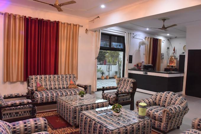 Hotel Olive Tree Agra  Kültér fotó